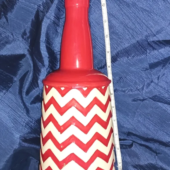 Home Accents Ceramic Vase - Picture 4 of 8